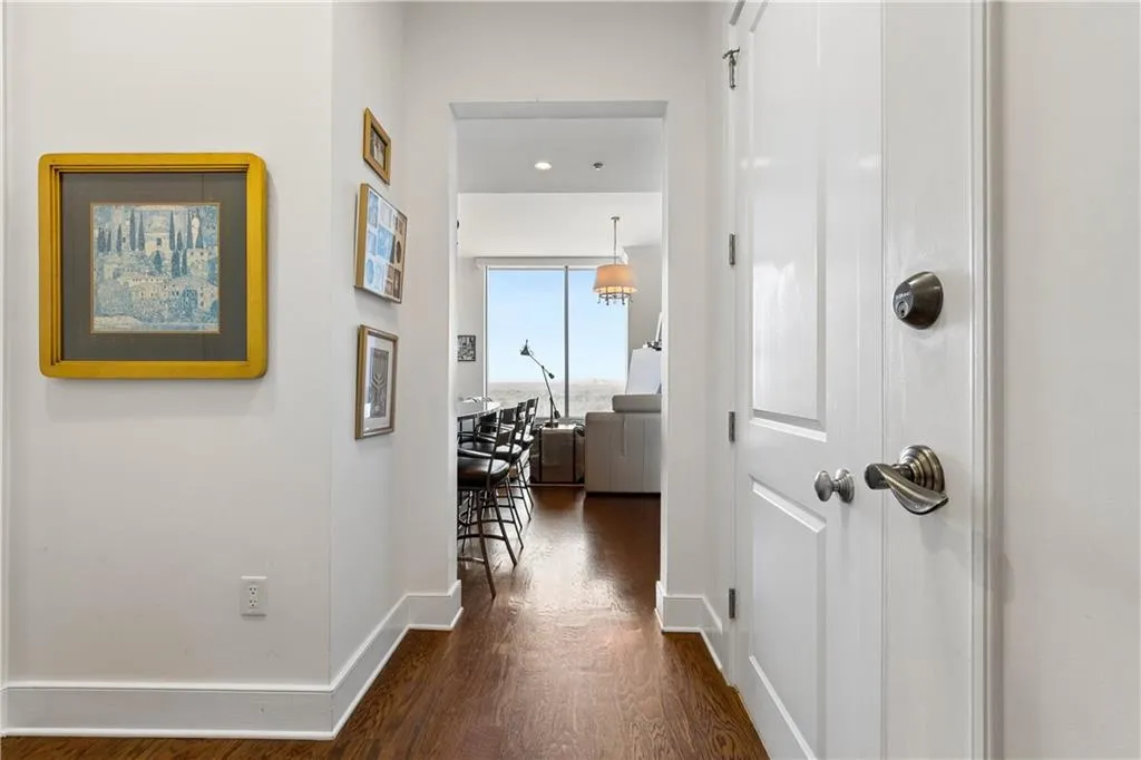 3630 Peachtree Road Ne Unit 1809, Atlanta, Georgia 30326, 1 Bedroom Bedrooms, 0 ,1 BathroomBathrooms,Residential,For Sale,3630 Peachtree Road Ne Unit 1809,7739516