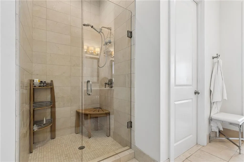 3630 Peachtree Road Ne Unit 1809, Atlanta, Georgia 30326, 1 Bedroom Bedrooms, 0 ,1 BathroomBathrooms,Residential,For Sale,3630 Peachtree Road Ne Unit 1809,7739516