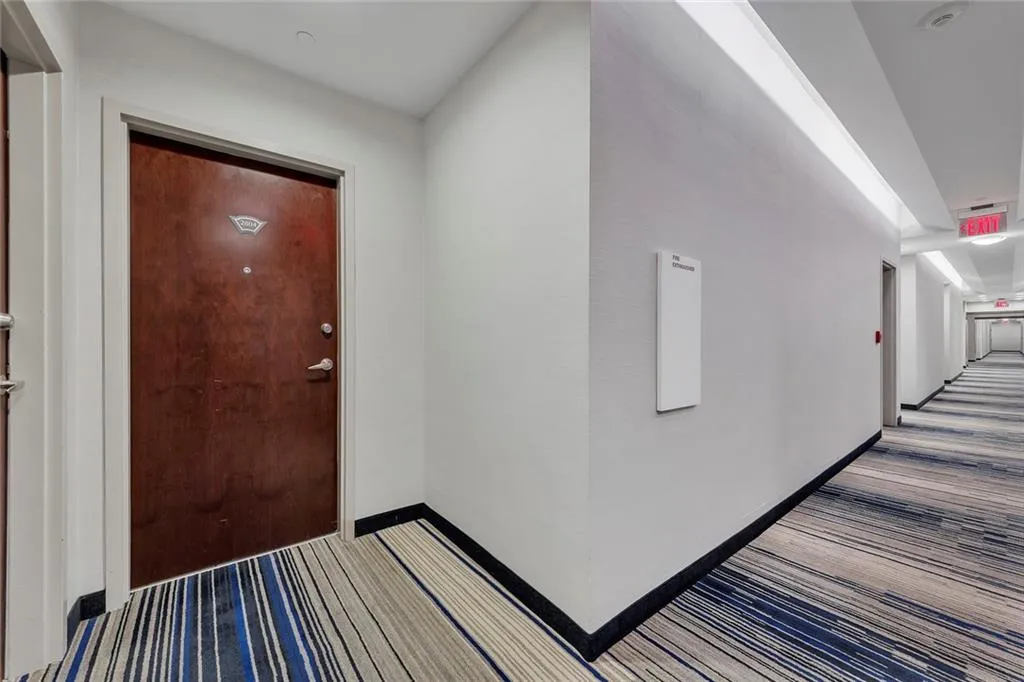 3324 Peachtree Road Ne Unit 2804, Atlanta, Georgia 30326, 1 Bedroom Bedrooms, 0 ,1 BathroomBathrooms,Residential,For Sale,3324 Peachtree Road Ne Unit 2804,7843845