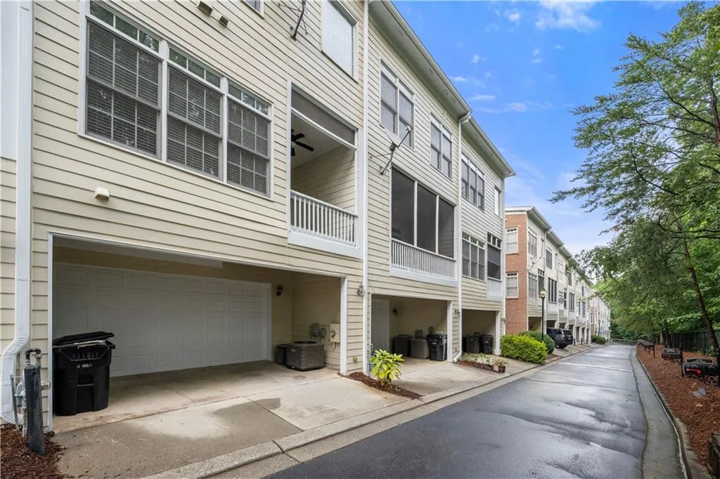 1003 Pearl Point, Atlanta, Georgia 30328, 2 Bedrooms Bedrooms, ,3 BathroomsBathrooms,Residential,Sold,1003 Pearl Point,7422340