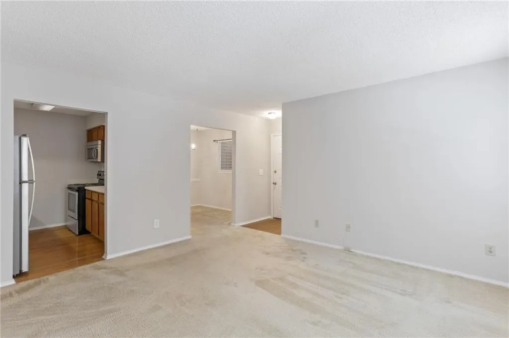 1813 Huntingdon Chase, Atlanta, Georgia 30350, 1 Bedroom Bedrooms, ,1 BathroomBathrooms,Residential,Sold,1813 Huntingdon Chase,6728942