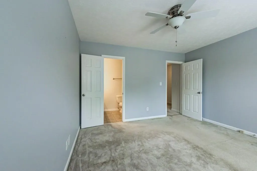 135 N River Drive, Sandy Springs, Georgia 30350, 2 Bedrooms Bedrooms, ,2 BathroomsBathrooms,Residential,Sold,135 N River Drive,6565210