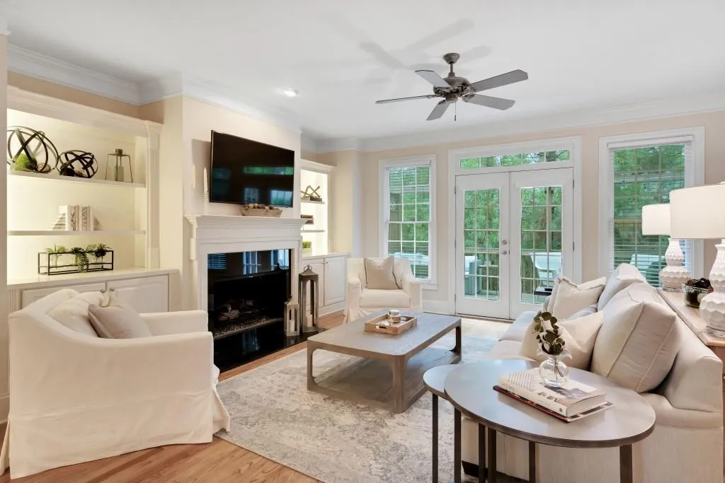 229 Chemin De Vie Ne, Atlanta, Georgia 30342, 4 Bedrooms Bedrooms, ,3 BathroomsBathrooms,Residential,Sold,229 Chemin De Vie Ne,6505718
