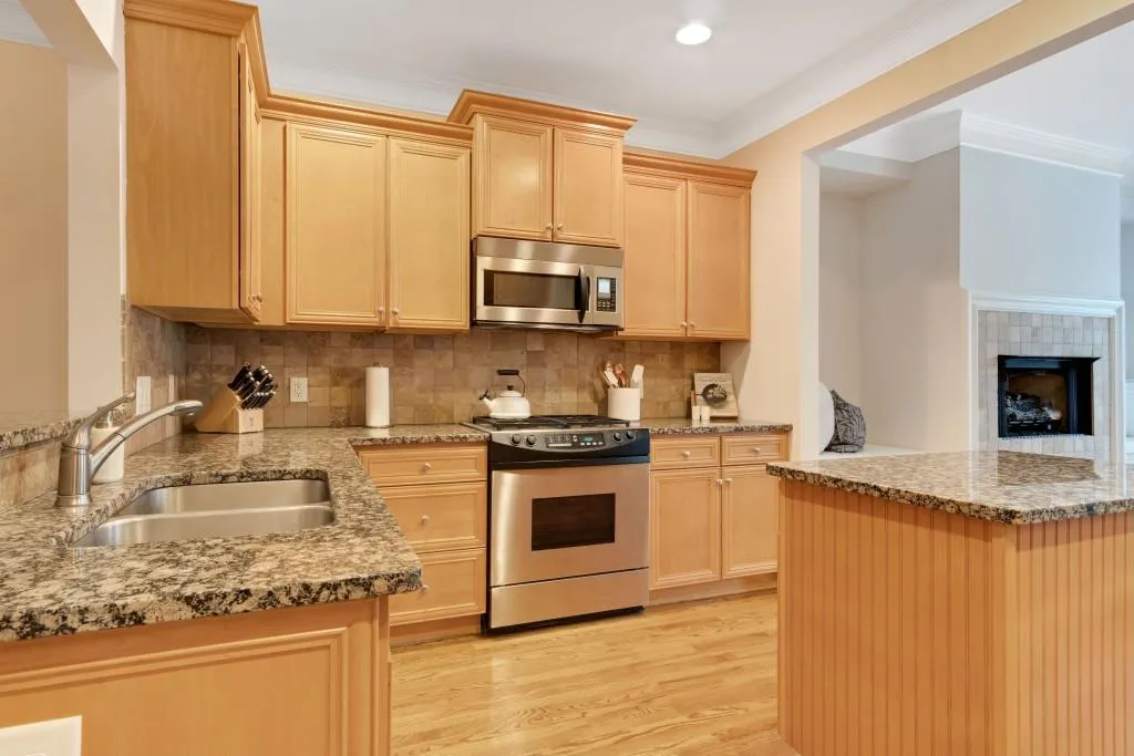 229 Chemin De Vie Ne, Atlanta, Georgia 30342, 4 Bedrooms Bedrooms, ,3 BathroomsBathrooms,Residential,Sold,229 Chemin De Vie Ne,6505718