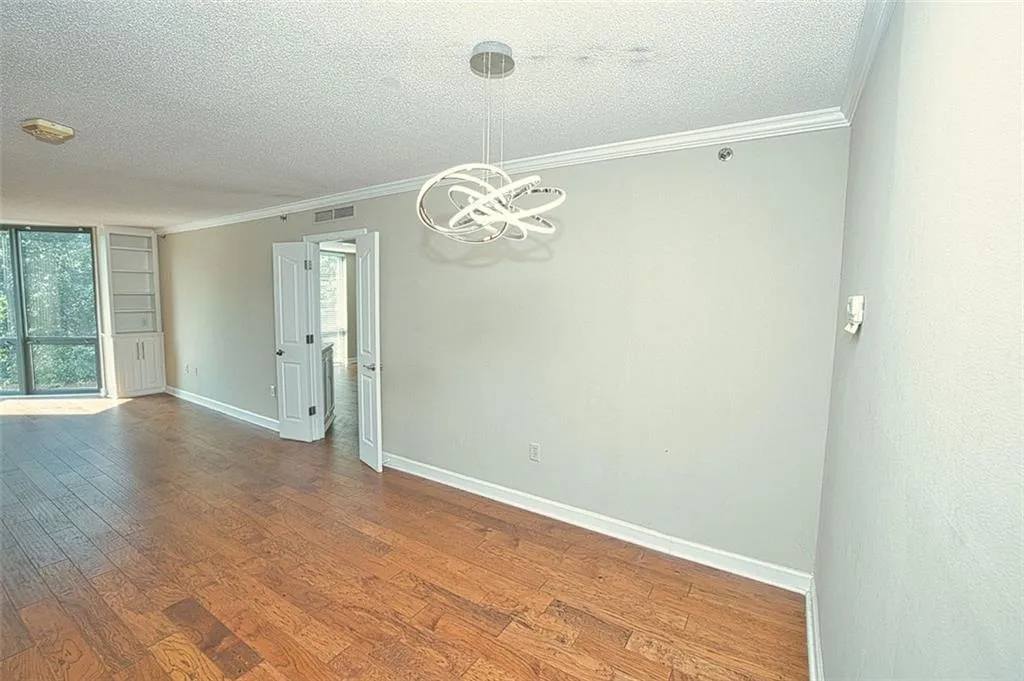 2870 Pharr Court Nw Unit 506, Atlanta, Georgia 30305, 2 Bedrooms Bedrooms, ,2 BathroomsBathrooms,Residential,For Sale,2870 Pharr Court Nw Unit 506,7662318