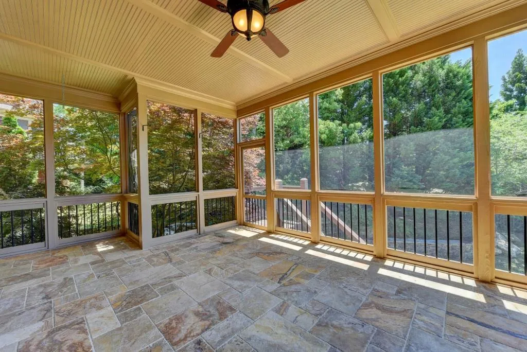 4075 Meadow Gate Drive, Sandy Springs, Georgia 30350, 6 Bedrooms Bedrooms, ,6 BathroomsBathrooms,Residential,Sold,4075 Meadow Gate Drive,6878481
