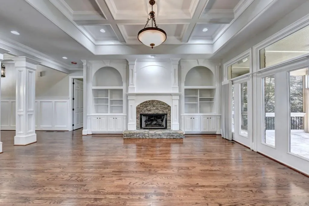 4075 Meadow Gate Drive, Sandy Springs, Georgia 30350, 6 Bedrooms Bedrooms, ,6 BathroomsBathrooms,Residential,Sold,4075 Meadow Gate Drive,6878481