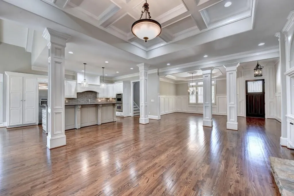4075 Meadow Gate Drive, Sandy Springs, Georgia 30350, 6 Bedrooms Bedrooms, ,6 BathroomsBathrooms,Residential,Sold,4075 Meadow Gate Drive,6878481