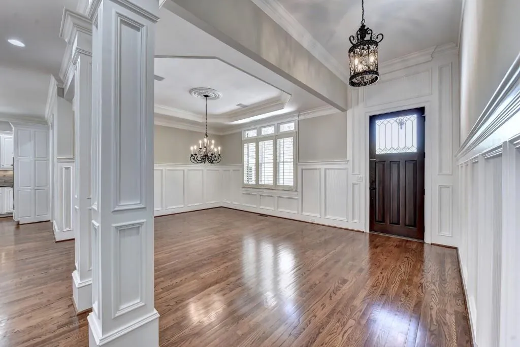 4075 Meadow Gate Drive, Sandy Springs, Georgia 30350, 6 Bedrooms Bedrooms, ,6 BathroomsBathrooms,Residential,Sold,4075 Meadow Gate Drive,6878481
