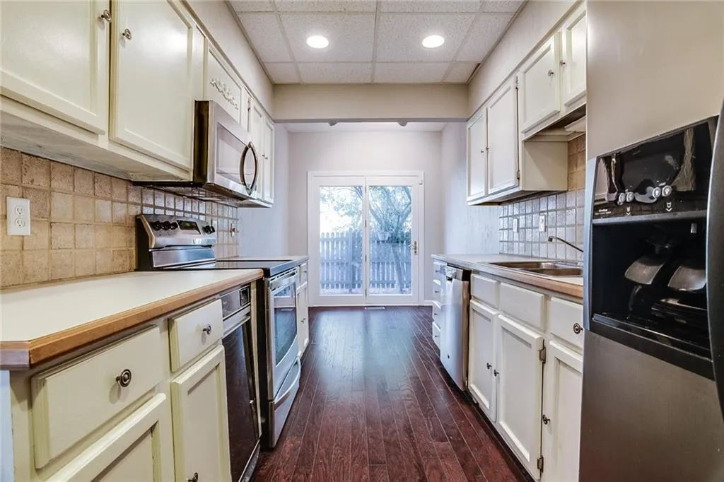 903 Brandywine Circle, Sandy Springs, Georgia 30350, 3 Bedrooms Bedrooms, ,2 BathroomsBathrooms,Residential,Sold,903 Brandywine Circle,6119794 903 Brandywine Circle, Sandy Springs, Georgia 30350, 3 Bedrooms Bedrooms, ,2 BathroomsBathrooms,Residential,Sold,903 Brandywine Circle,6119794