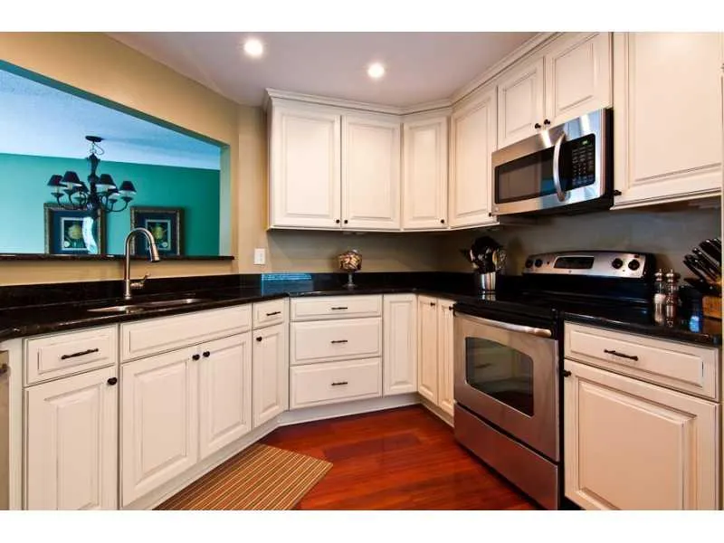 83 Dunwoody Springs Drive Unit 83, Sandy Springs, Georgia 30328, 3 Bedrooms Bedrooms, ,2 BathroomsBathrooms,Residential,Sold,83 Dunwoody Springs Drive Unit 83,5003631