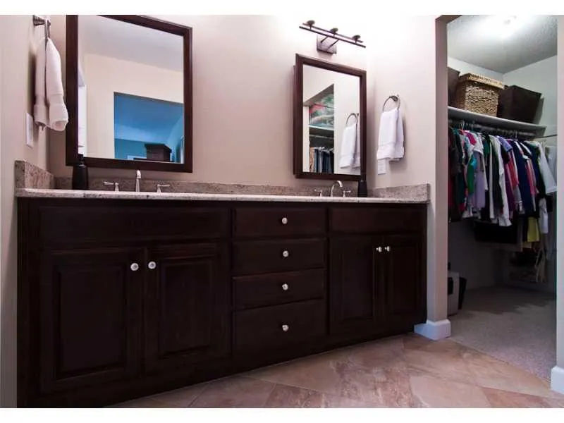 83 Dunwoody Springs Drive Unit 83, Sandy Springs, Georgia 30328, 3 Bedrooms Bedrooms, ,2 BathroomsBathrooms,Residential,Sold,83 Dunwoody Springs Drive Unit 83,5003631