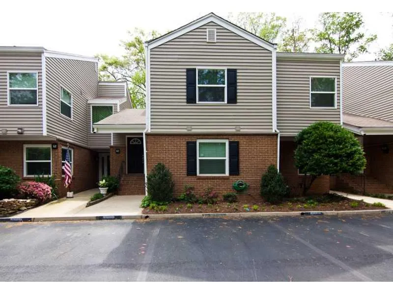 83 Dunwoody Springs Drive Unit 83, Sandy Springs, Georgia 30328, 3 Bedrooms Bedrooms, ,2 BathroomsBathrooms,Residential,Sold,83 Dunwoody Springs Drive Unit 83,5003631