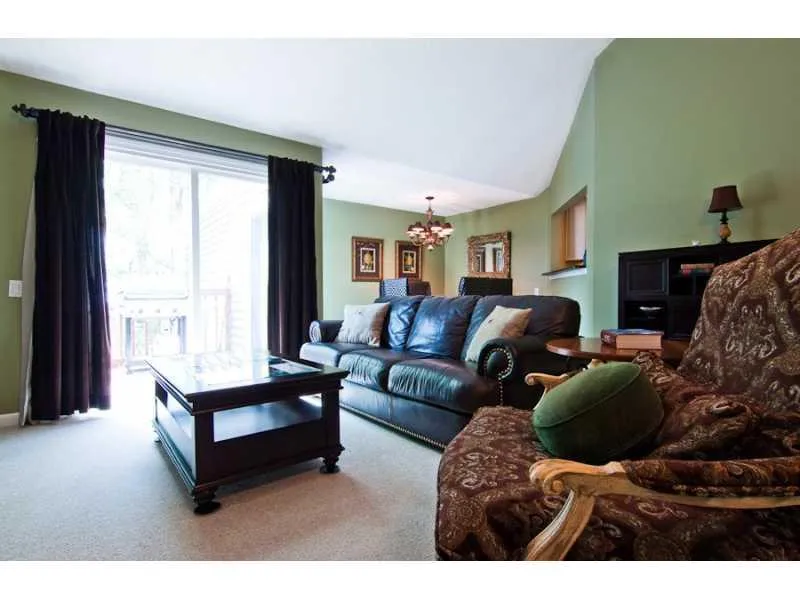 83 Dunwoody Springs Drive Unit 83, Sandy Springs, Georgia 30328, 3 Bedrooms Bedrooms, ,2 BathroomsBathrooms,Residential,Sold,83 Dunwoody Springs Drive Unit 83,5003631