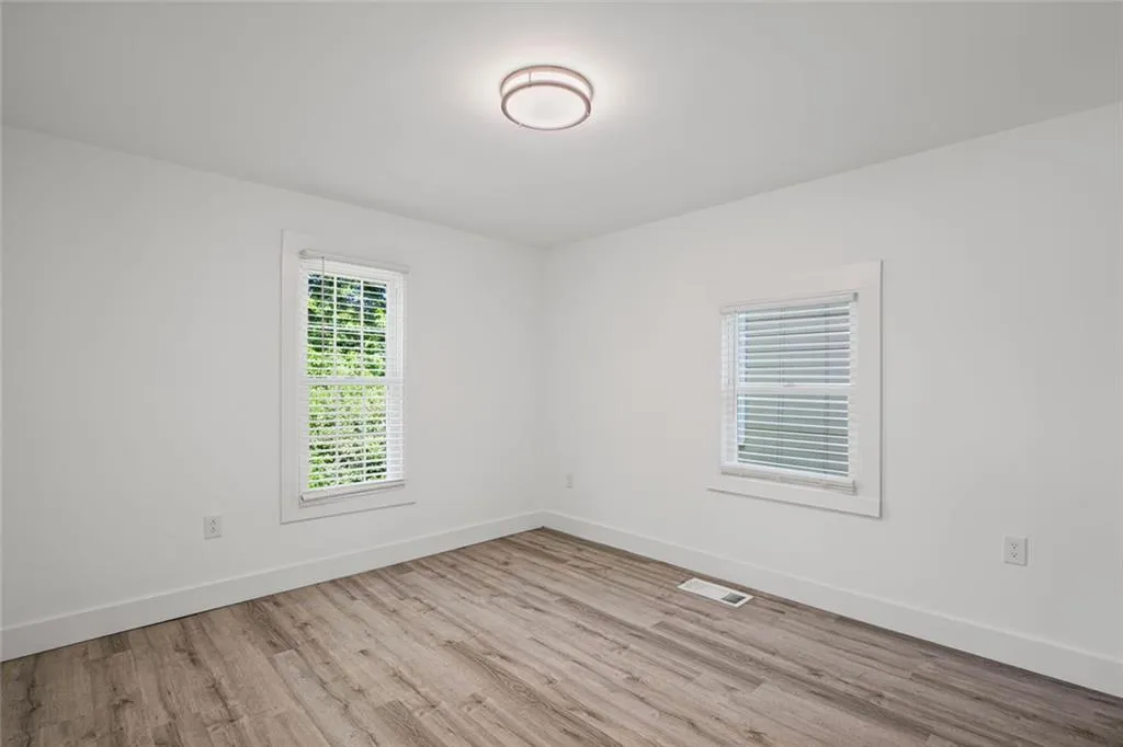 480 James P Brawley Drive Nw, Atlanta, Georgia 30318, 5 Bedrooms Bedrooms, ,3 BathroomsBathrooms,Residential,For Sale,480 James P Brawley Drive Nw,7609994