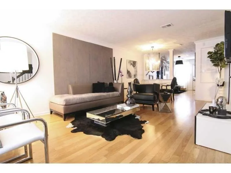 165 N River Drive Unit C, Atlanta, Georgia 30350, 2 Bedrooms Bedrooms, ,2 BathroomsBathrooms,Residential,Sold,165 N River Drive Unit C,6651726
