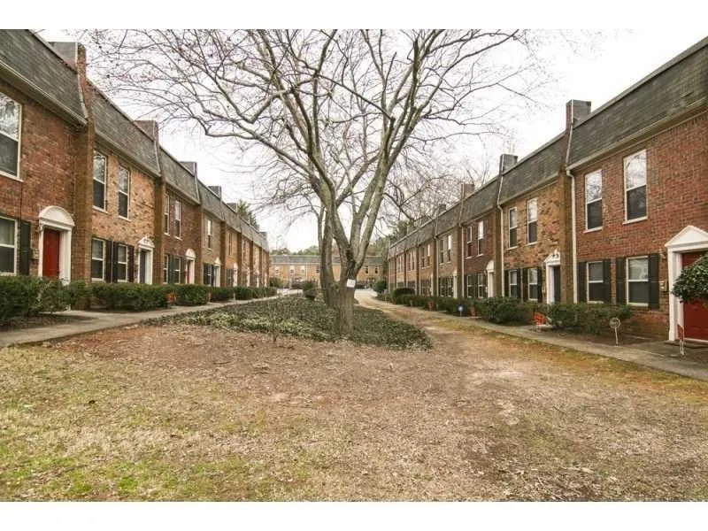 165 N River Drive Unit C, Atlanta, Georgia 30350, 2 Bedrooms Bedrooms, ,2 BathroomsBathrooms,Residential,Sold,165 N River Drive Unit C,6651726