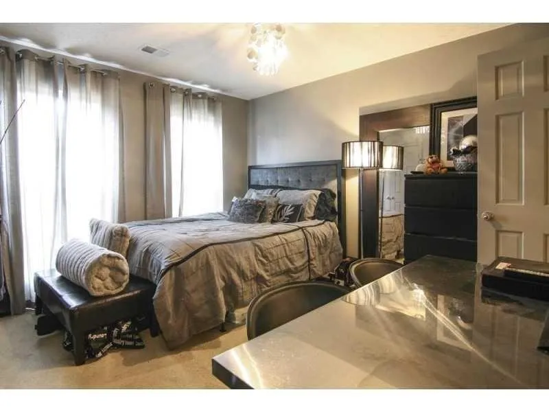165 N River Drive Unit C, Atlanta, Georgia 30350, 2 Bedrooms Bedrooms, ,2 BathroomsBathrooms,Residential,Sold,165 N River Drive Unit C,6651726
