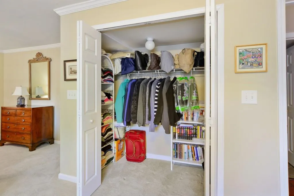 1605 Brighton Point, Sandy Springs, Georgia 30328, 2 Bedrooms Bedrooms, ,2 BathroomsBathrooms,Residential,Sold,1605 Brighton Point,6006174