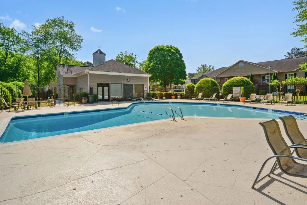 1605 Brighton Point, Sandy Springs, Georgia 30328, 2 Bedrooms Bedrooms, ,2 BathroomsBathrooms,Residential,Sold,1605 Brighton Point,6006174