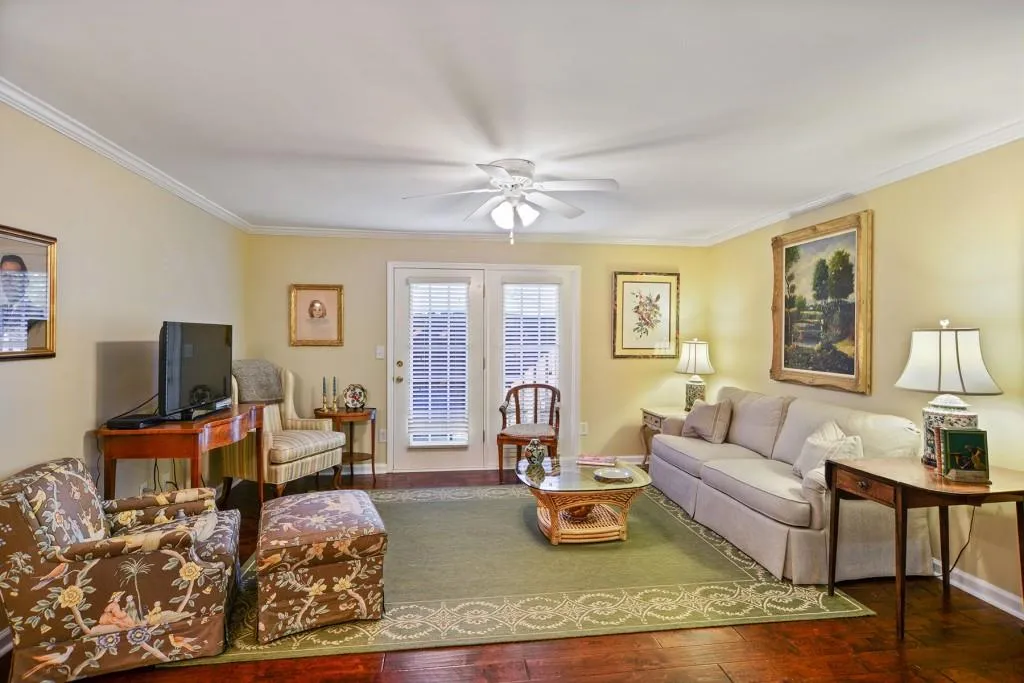 1605 Brighton Point, Sandy Springs, Georgia 30328, 2 Bedrooms Bedrooms, ,2 BathroomsBathrooms,Residential,Sold,1605 Brighton Point,6006174