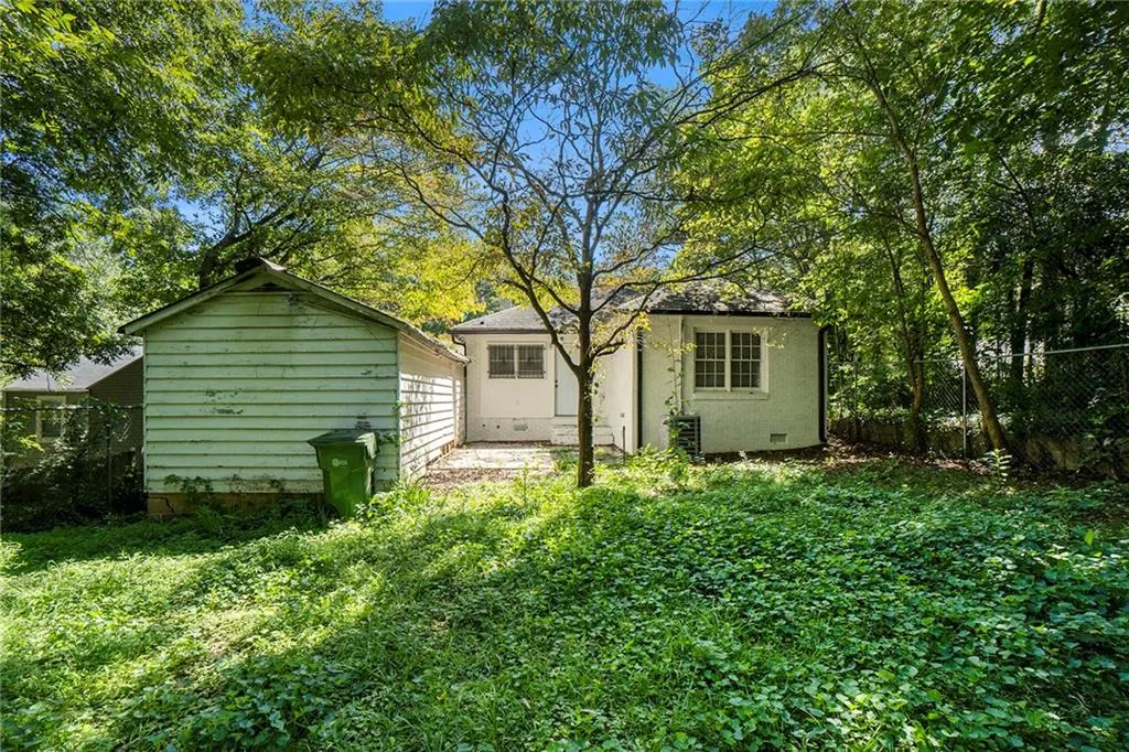 556 Holly Street Nw, Atlanta, Georgia 30318, 3 Bedrooms Bedrooms, ,2 BathroomsBathrooms,Residential,For Sale,556 Holly Street Nw,7642124