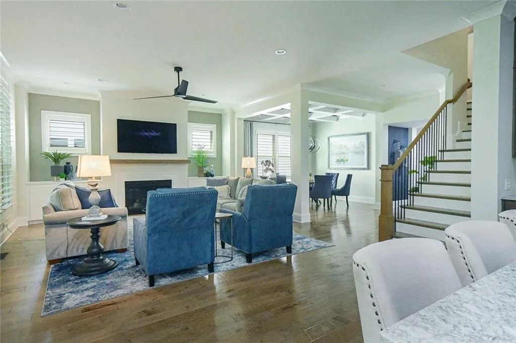 3006 Eamont Terrace, Sandy Springs, Georgia 30328, 5 Bedrooms Bedrooms, ,4 BathroomsBathrooms,Residential,For Sale,3006 Eamont Terrace,7631809