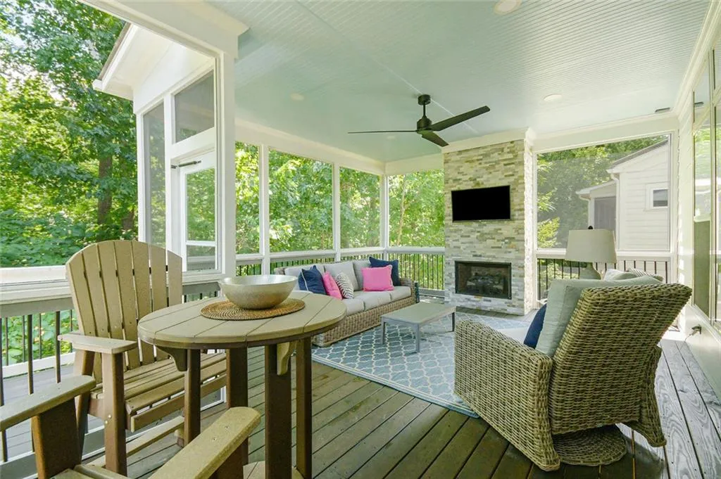 3006 Eamont Terrace, Sandy Springs, Georgia 30328, 5 Bedrooms Bedrooms, ,4 BathroomsBathrooms,Residential,For Sale,3006 Eamont Terrace,7631809