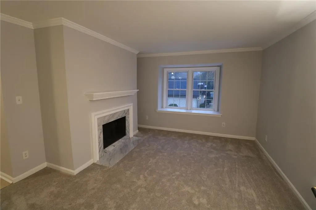 87 Chaumont Square Nw, Atlanta, Georgia 30327, 2 Bedrooms Bedrooms, ,2 BathroomsBathrooms,Residential,Sold,87 Chaumont Square Nw,5943498