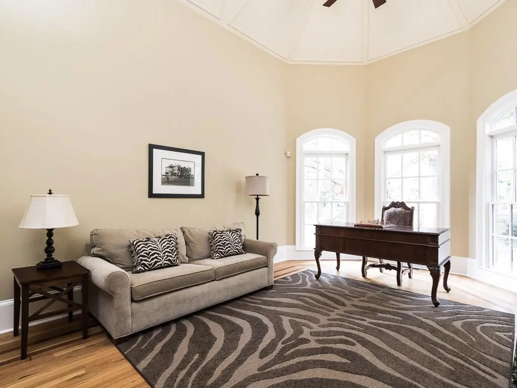 65 Maryeanna Drive, Sandy Springs, Georgia 30342, 5 Bedrooms Bedrooms, ,5 BathroomsBathrooms,Residential,Sold,65 Maryeanna Drive,5828436