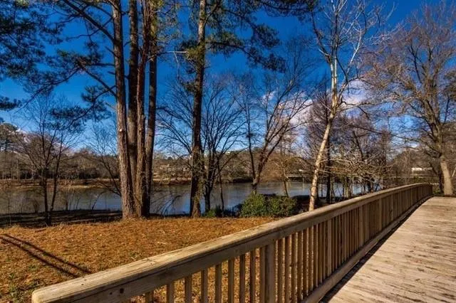 200 River Vista Drive Unit 535, Atlanta, Georgia 30339, 2 Bedrooms Bedrooms, ,2 BathroomsBathrooms,Residential,Sold,200 River Vista Drive Unit 535,6673890