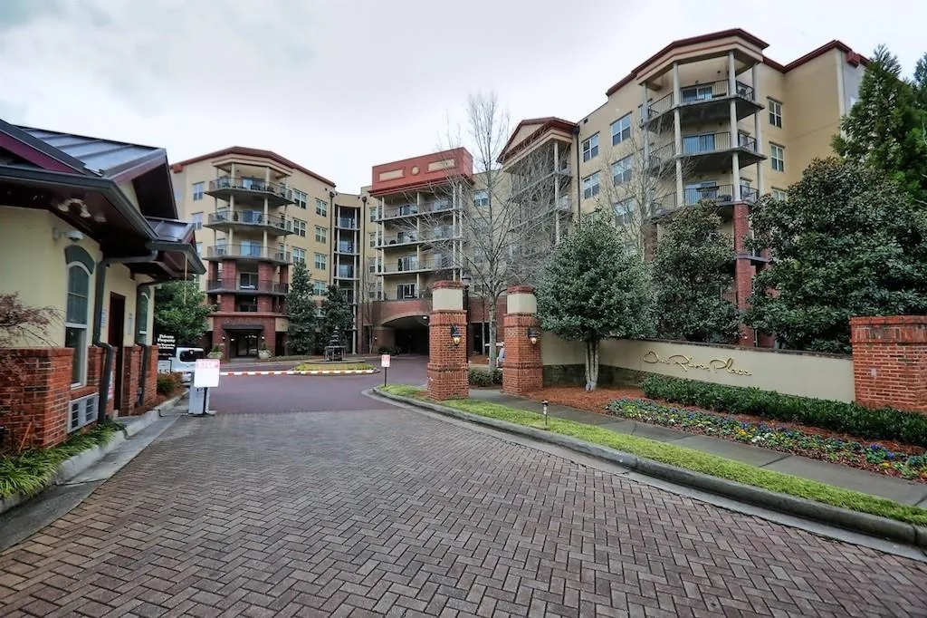 200 River Vista Drive Unit 535, Atlanta, Georgia 30339, 2 Bedrooms Bedrooms, ,2 BathroomsBathrooms,Residential,Sold,200 River Vista Drive Unit 535,6673890