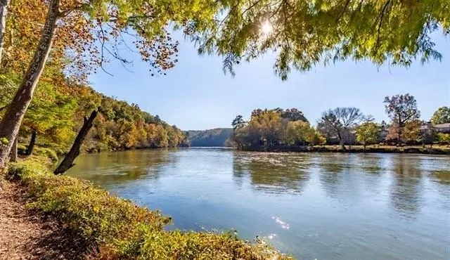 200 River Vista Drive Unit 535, Atlanta, Georgia 30339, 2 Bedrooms Bedrooms, ,2 BathroomsBathrooms,Residential,Sold,200 River Vista Drive Unit 535,6673890