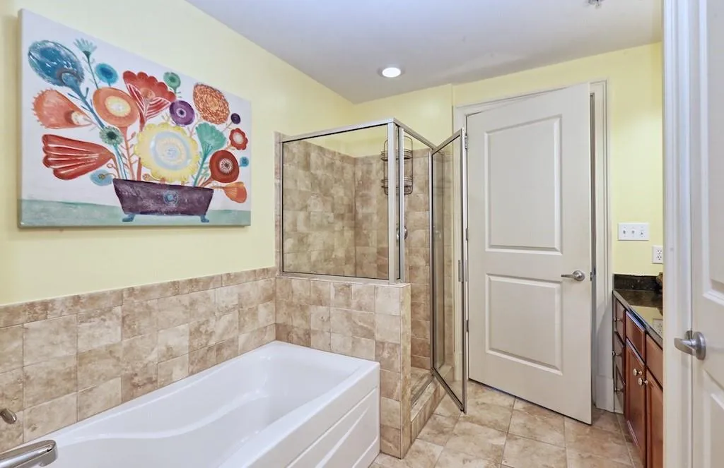 200 River Vista Drive Unit 535, Atlanta, Georgia 30339, 2 Bedrooms Bedrooms, ,2 BathroomsBathrooms,Residential,Sold,200 River Vista Drive Unit 535,6673890