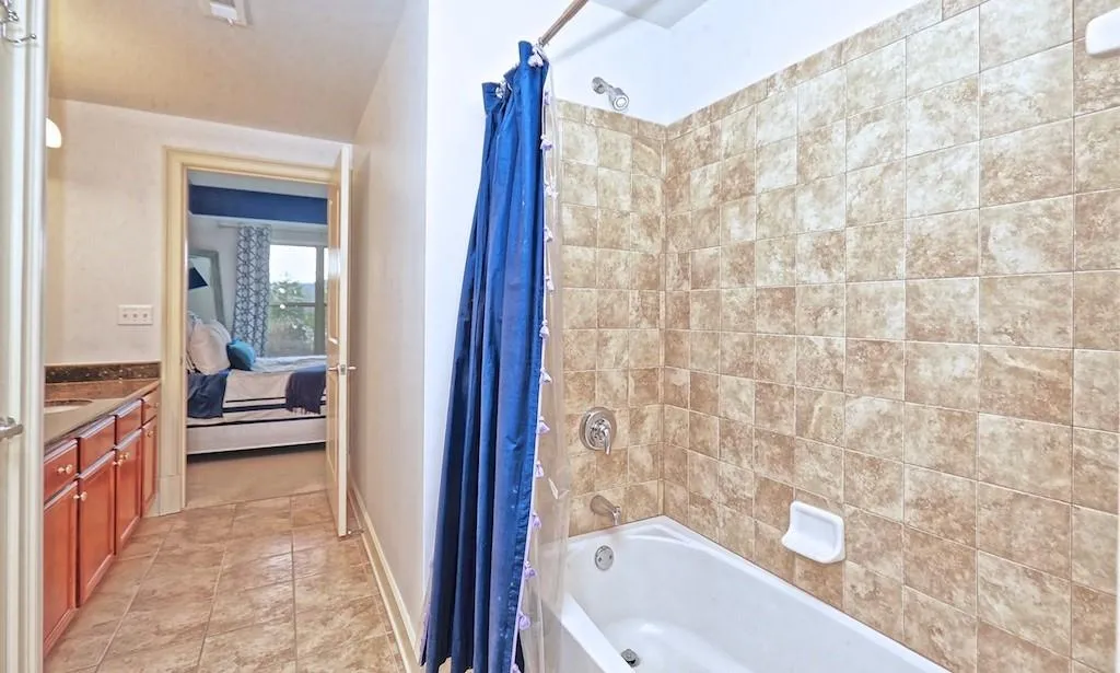 200 River Vista Drive Unit 535, Atlanta, Georgia 30339, 2 Bedrooms Bedrooms, ,2 BathroomsBathrooms,Residential,Sold,200 River Vista Drive Unit 535,6673890