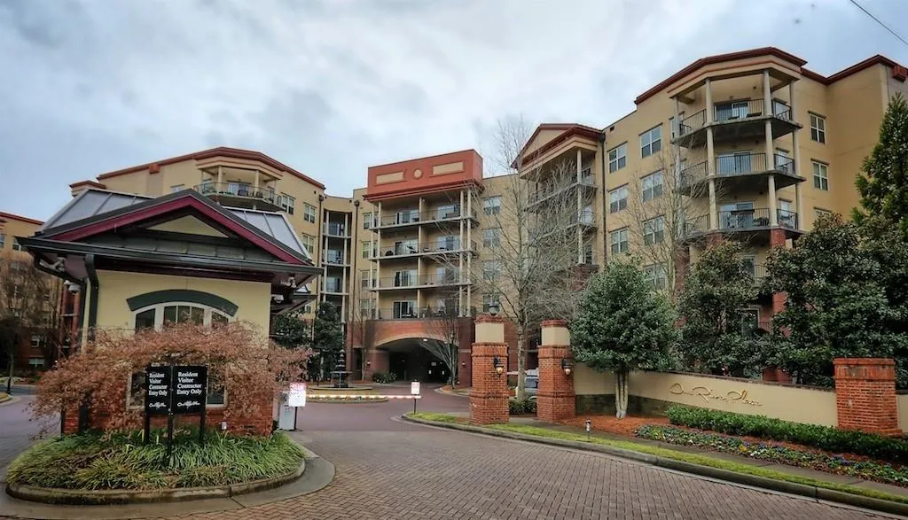 200 River Vista Drive Unit 535, Atlanta, Georgia 30339, 2 Bedrooms Bedrooms, ,2 BathroomsBathrooms,Residential,Sold,200 River Vista Drive Unit 535,6673890