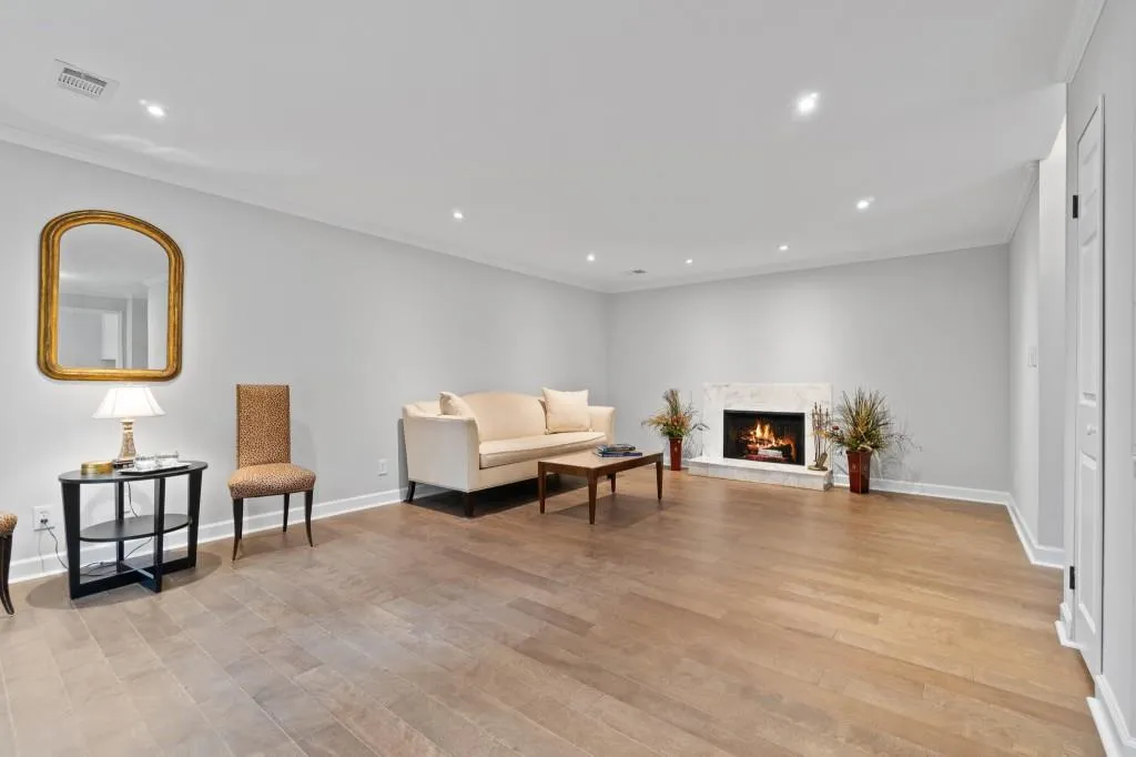 5470 Chemin De Vie, Atlanta, Georgia 30342, 3 Bedrooms Bedrooms, ,2 BathroomsBathrooms,Residential,Sold,5470 Chemin De Vie,6656274