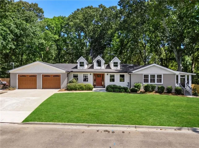 594 Hogan Pond Lane, Ball Ground, Georgia 30107