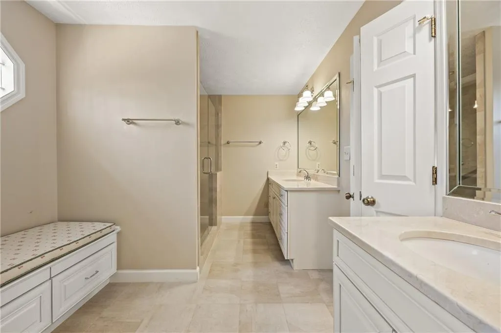 7690 Classic Way, Atlanta, Georgia 30350, 5 Bedrooms Bedrooms, ,5 BathroomsBathrooms,Residential,Sold,7690 Classic Way,7535265