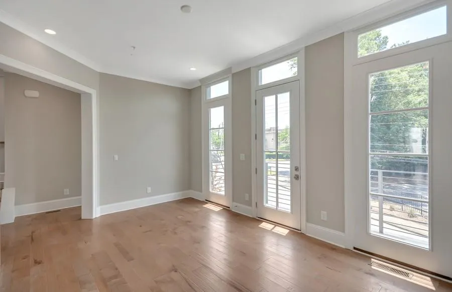 132 W Wieuca Road Unit 7, Sandy Springs, Georgia 30342, 3 Bedrooms Bedrooms, ,4 BathroomsBathrooms,Residential,Sold,132 W Wieuca Road Unit 7,6050437
