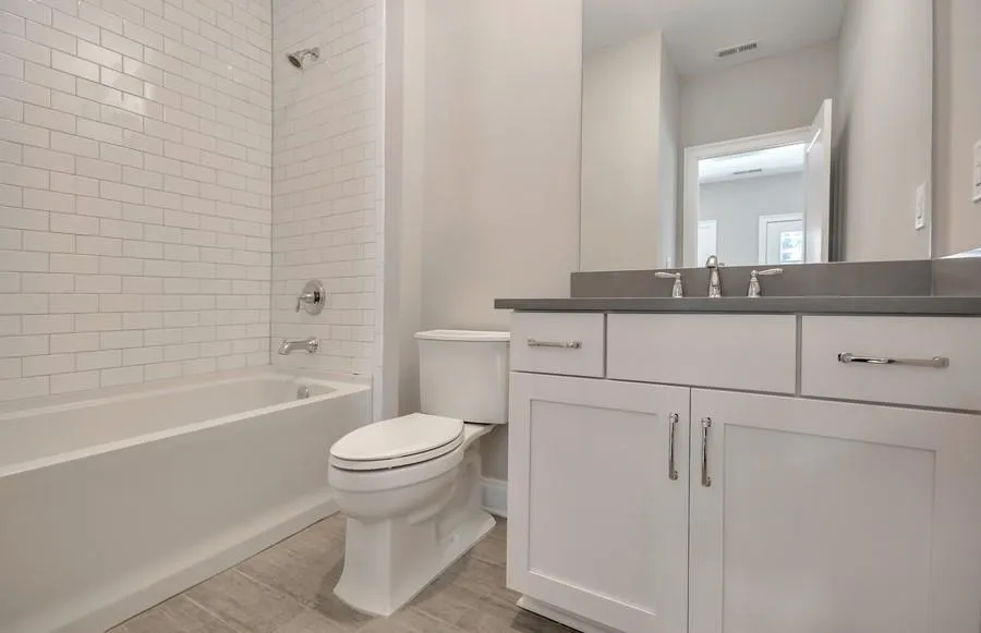 132 W Wieuca Road Unit 7, Sandy Springs, Georgia 30342, 3 Bedrooms Bedrooms, ,4 BathroomsBathrooms,Residential,Sold,132 W Wieuca Road Unit 7,6050437