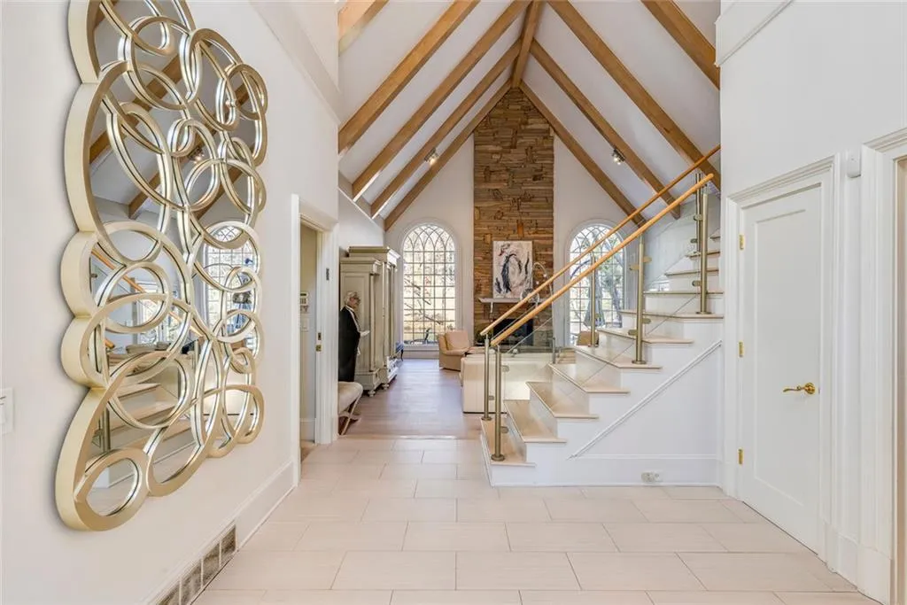 325 Riverhall Court, Sandy Springs, Georgia 30350, 5 Bedrooms Bedrooms, ,4 BathroomsBathrooms,Residential,For Sale,325 Riverhall Court,7610630