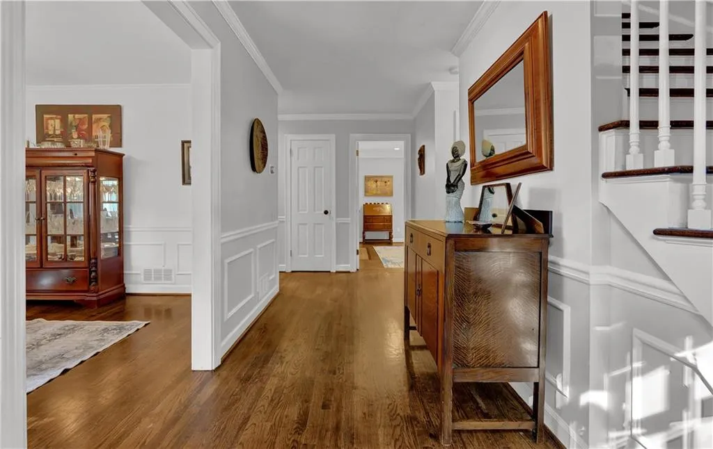 2300 Bohler Road Nw, Atlanta, Georgia 30327, 6 Bedrooms Bedrooms, ,4 BathroomsBathrooms,Residential,For Sale,2300 Bohler Road Nw,7641675