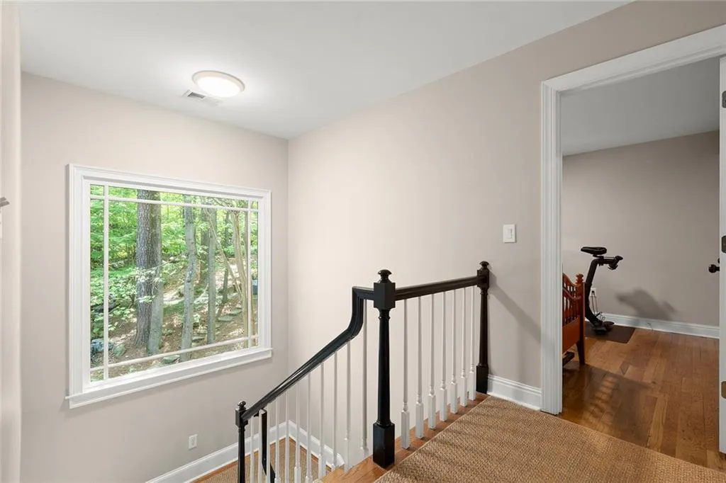 5515 Cross Gate Court, Sandy Springs, Georgia 30327, 4 Bedrooms Bedrooms, ,2 BathroomsBathrooms,Residential,Sold,5515 Cross Gate Court,7556625