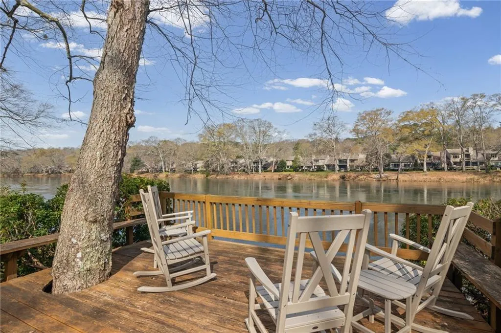 6210 River Chase Circle, Atlanta, Georgia 30328, 5 Bedrooms Bedrooms, ,4 BathroomsBathrooms,Residential,For Sale,6210 River Chase Circle,7736603