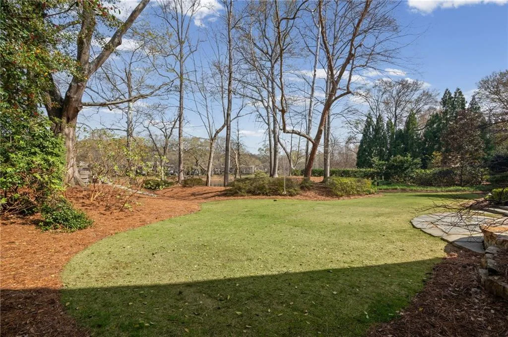 6210 River Chase Circle, Atlanta, Georgia 30328, 5 Bedrooms Bedrooms, ,4 BathroomsBathrooms,Residential,For Sale,6210 River Chase Circle,7736603