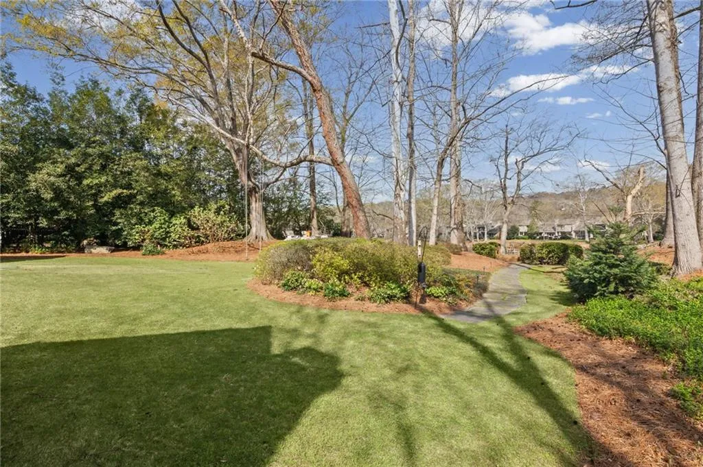 6210 River Chase Circle, Atlanta, Georgia 30328, 5 Bedrooms Bedrooms, ,4 BathroomsBathrooms,Residential,For Sale,6210 River Chase Circle,7736603