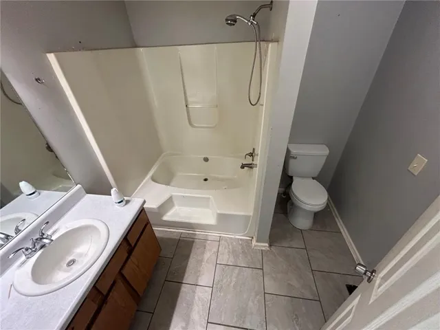 1170