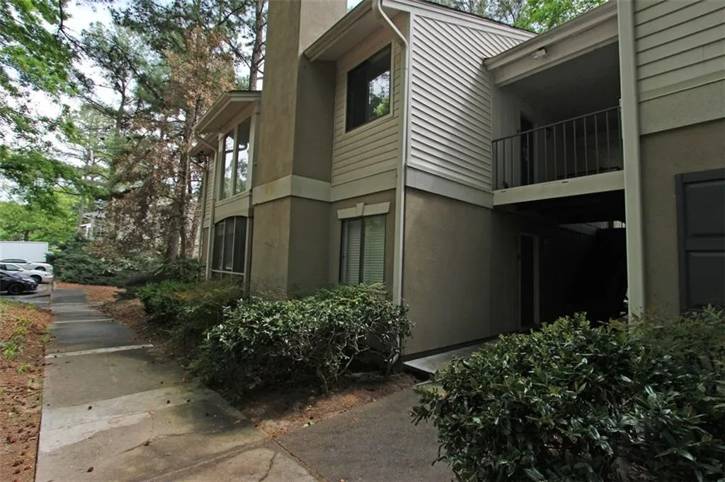 1905 Wingate Way Unit 1905, Sandy Springs, Georgia 30350, 1 Bedroom Bedrooms, ,1 BathroomBathrooms,Residential,Sold,1905 Wingate Way Unit 1905,5833710