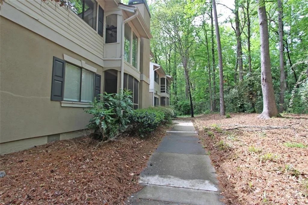 1905 Wingate Way Unit 1905, Sandy Springs, Georgia 30350, 1 Bedroom Bedrooms, ,1 BathroomBathrooms,Residential,Sold,1905 Wingate Way Unit 1905,5833710